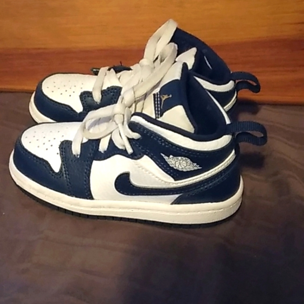 Baby jordans
